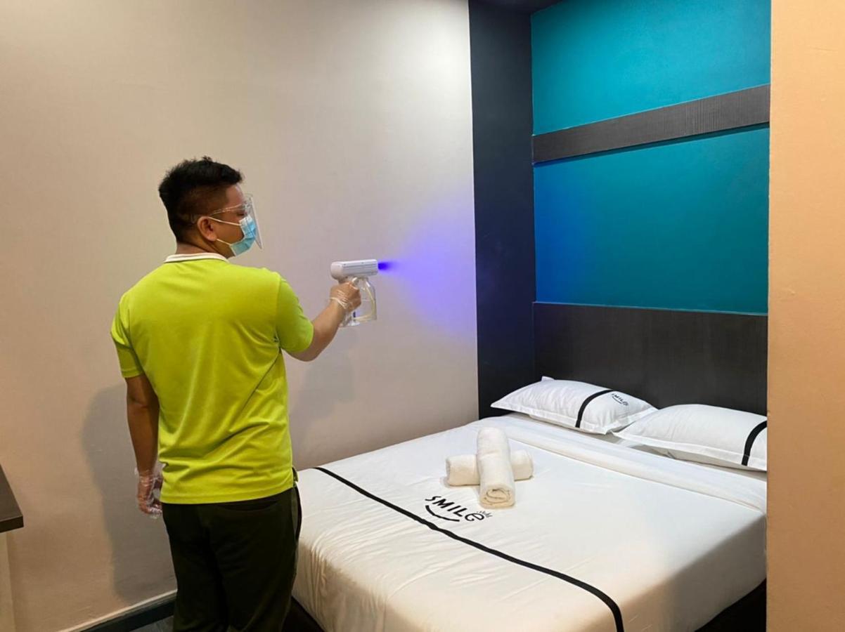 Smile Hotel Petaling Jaya SS2 Bagian luar foto